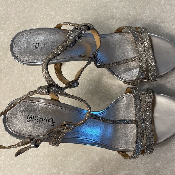 Michael Kors - Platform Heels - Picture 3 of 3